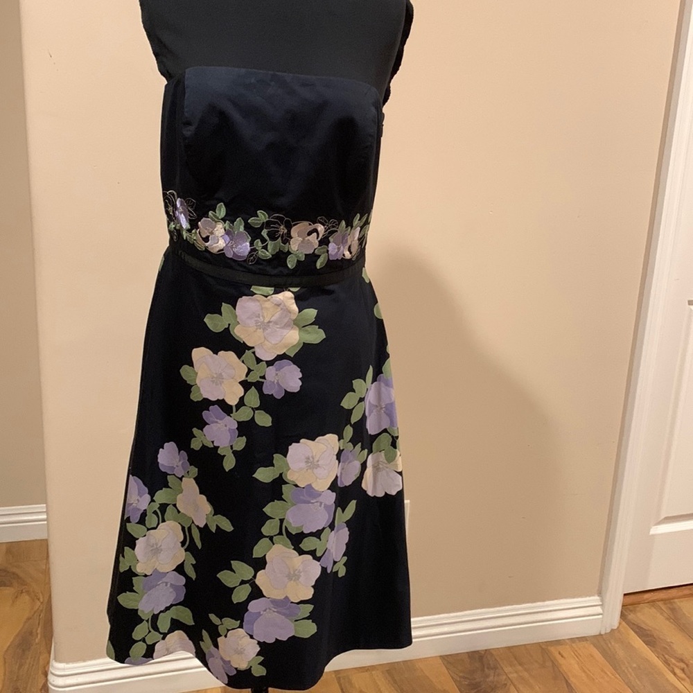 Floral print in black strapless cocktail dress  $25 /size 12p loft
